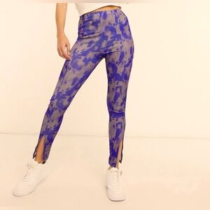 COLLUSION Blue Tie-Dye Split Hem Skinny Pants. Size 14